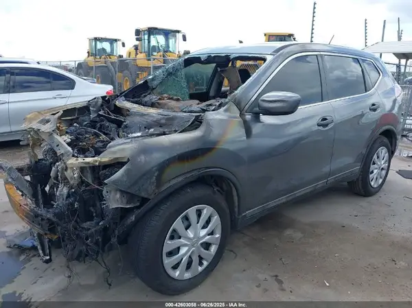 5N1AT2MT8GC827745 2016 NISSAN ROGUE - Image 2