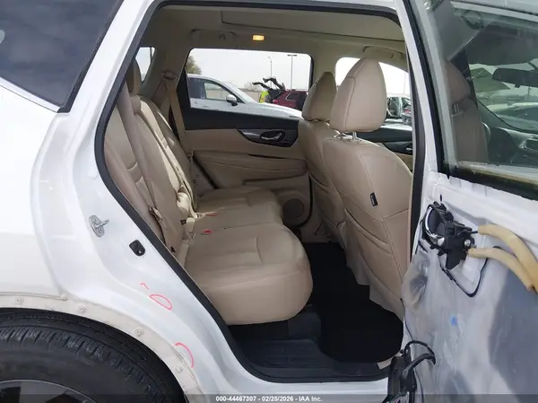 5N1AT2MT8GC913959 2016 NISSAN ROGUE - Image 8