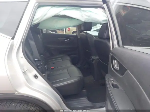 5N1AT2MT8GC922810 2016 NISSAN ROGUE - Image 8