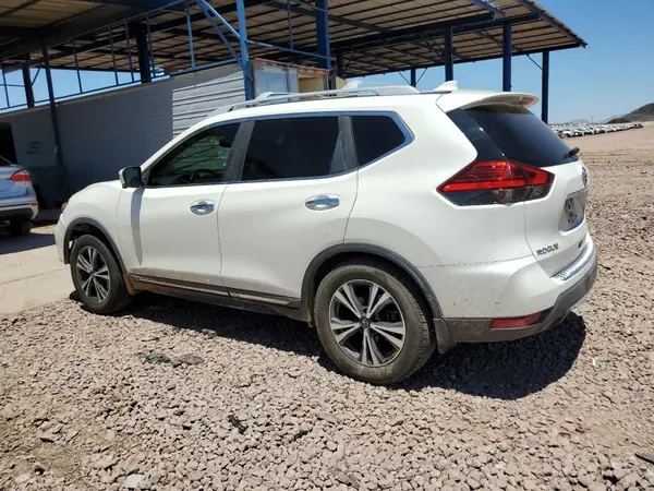5N1AT2MT8HC732720 2017 NISSAN ROGUE - Image 2