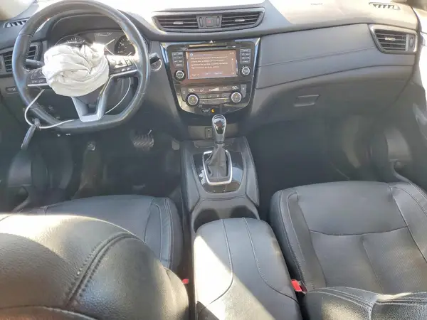 5N1AT2MT8HC737240 2017 NISSAN ROGUE - Image 8