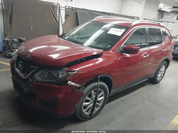 5N1AT2MT8HC744740 2017 NISSAN ROGUE - Image 2