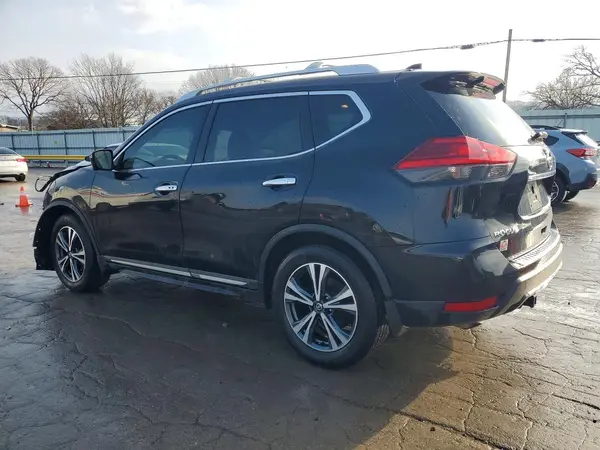 5N1AT2MT8HC756113 2017 NISSAN ROGUE - Image 2