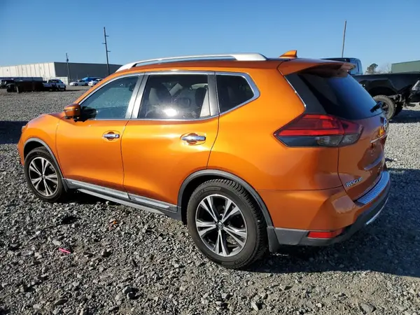 5N1AT2MT8HC757603 2017 NISSAN ROGUE - Image 2
