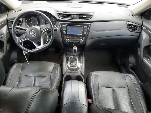 5N1AT2MT8HC761974 2017 NISSAN ROGUE - Image 8