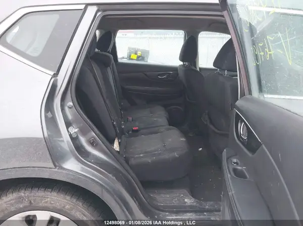 5N1AT2MT8HC767192 2017 NISSAN ROGUE - Image 8