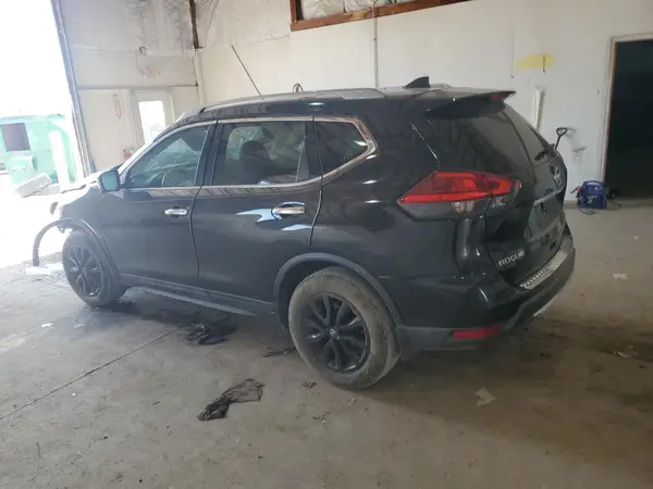 5N1AT2MT8HC769332 2017 NISSAN ROGUE - Image 2