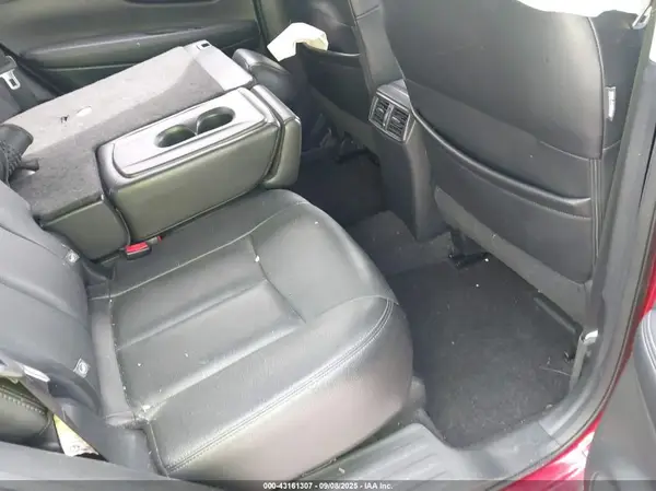 5N1AT2MT8HC775373 2017 NISSAN ROGUE - Image 8