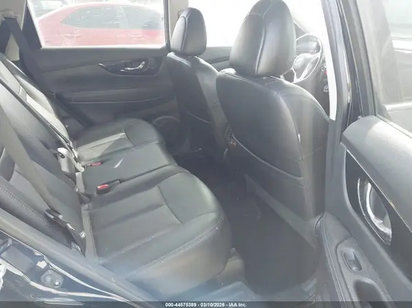 5N1AT2MT8HC777480 2017 NISSAN ROGUE - Image 8
