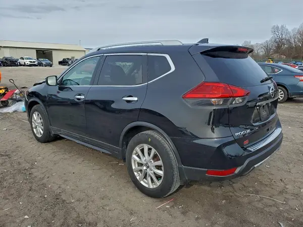 5N1AT2MT8HC786714 2017 NISSAN ROGUE - Image 2