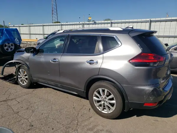 5N1AT2MT8HC798877 2017 NISSAN ROGUE - Image 2