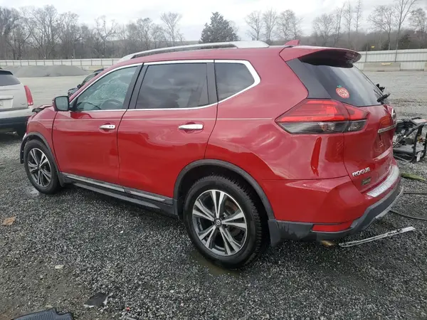 5N1AT2MT8HC799897 2017 NISSAN ROGUE - Image 2