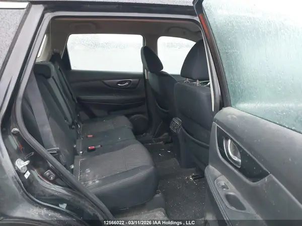 5N1AT2MT8HC809442 2017 NISSAN ROGUE - Image 8