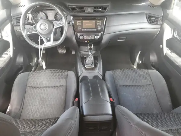 5N1AT2MT8HC818707 2017 NISSAN ROGUE - Image 8