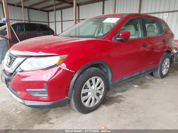 5N1AT2MT8HC823633 2017 NISSAN ROGUE - Image 2