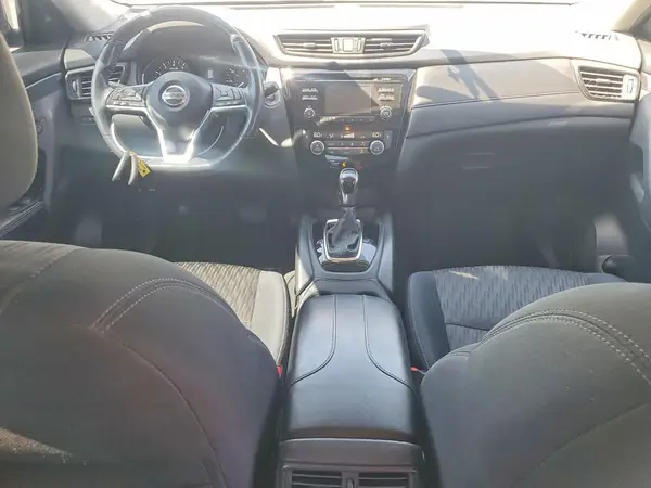 5N1AT2MT8HC824006 2017 NISSAN ROGUE - Image 8