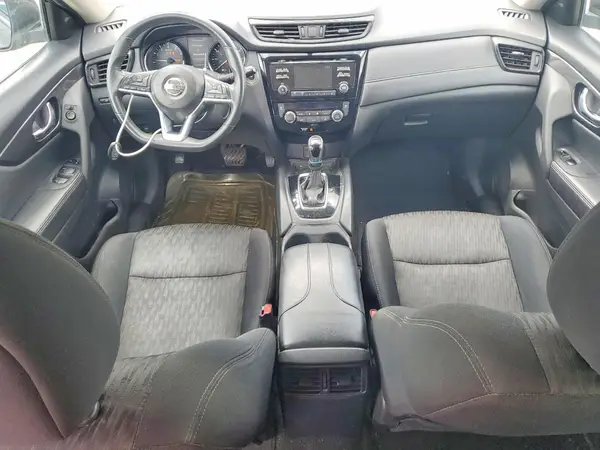 5N1AT2MT8HC829030 2017 NISSAN ROGUE - Image 8