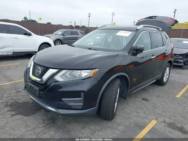 5N1AT2MT8HC834146 2017 NISSAN ROGUE - Image 2