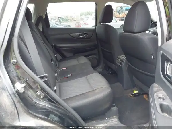 5N1AT2MT8HC838116 2017 NISSAN ROGUE - Image 8