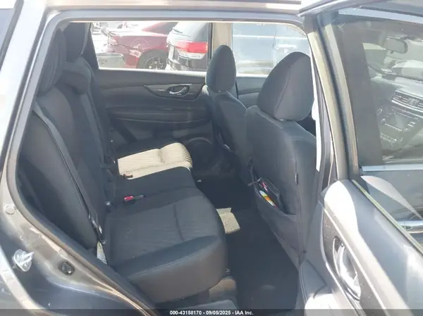 5N1AT2MT8HC839220 2017 NISSAN ROGUE - Image 8