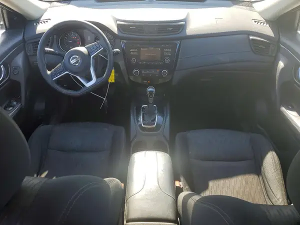 5N1AT2MT8HC844627 2017 NISSAN ROGUE - Image 8