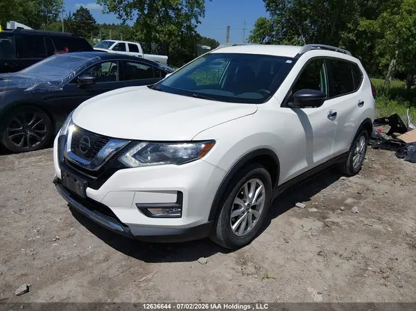 5N1AT2MT8HC845048 2017 NISSAN ROGUE - Image 2