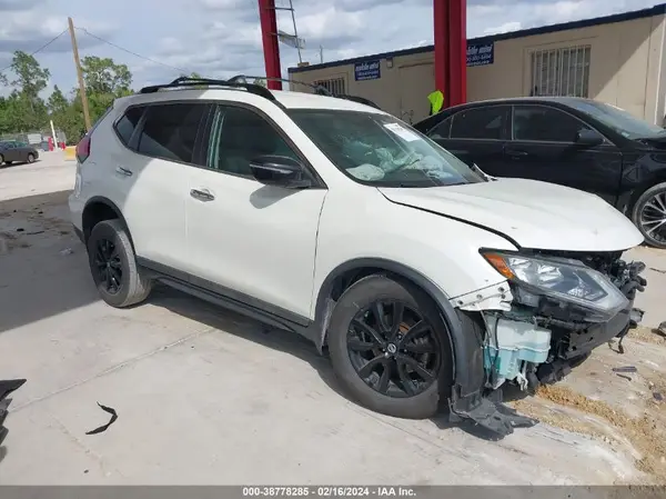 5N1AT2MT8HC848547 2017 NISSAN ROGUE - Image 1