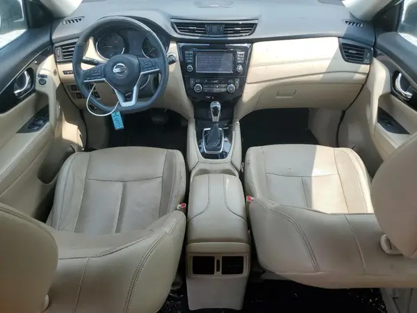 5N1AT2MT8HC849066 2017 NISSAN ROGUE - Image 8
