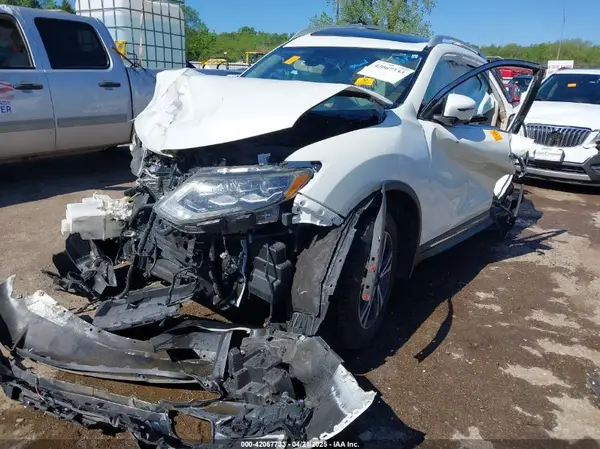 5N1AT2MT8HC850850 2017 NISSAN ROGUE - Image 2