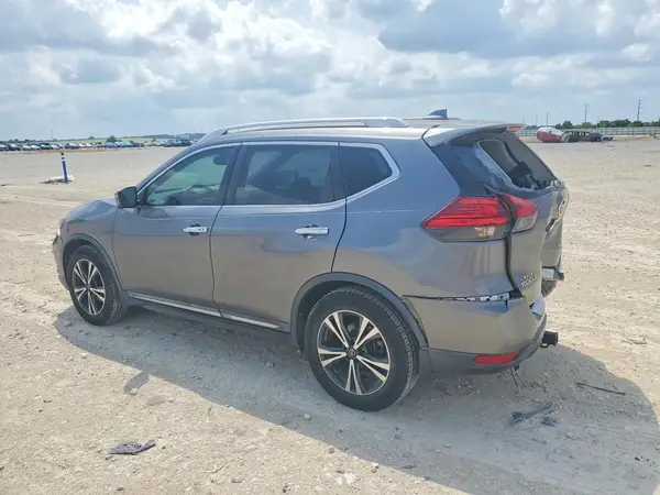 5N1AT2MT8HC854736 2017 NISSAN ROGUE - Image 2