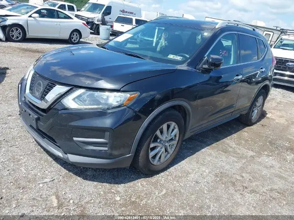 5N1AT2MT8HC856969 2017 NISSAN ROGUE - Image 2