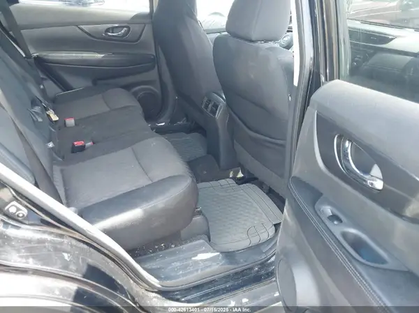 5N1AT2MT8HC856969 2017 NISSAN ROGUE - Image 8