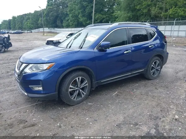 5N1AT2MT8HC863470 2017 NISSAN ROGUE - Image 2