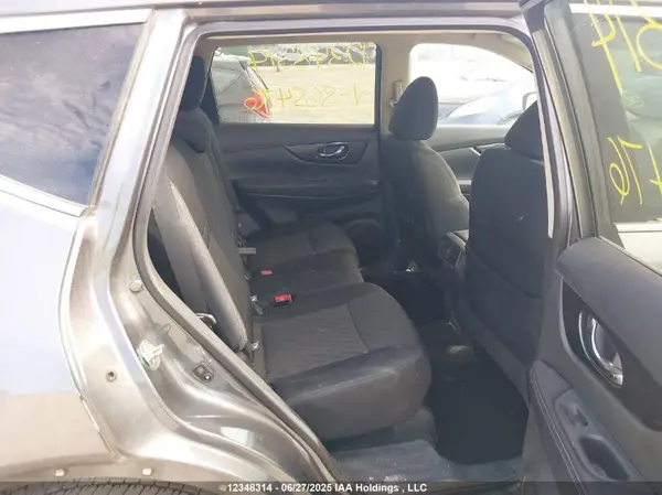 5N1AT2MT8HC865476 2017 NISSAN ROGUE - Image 8