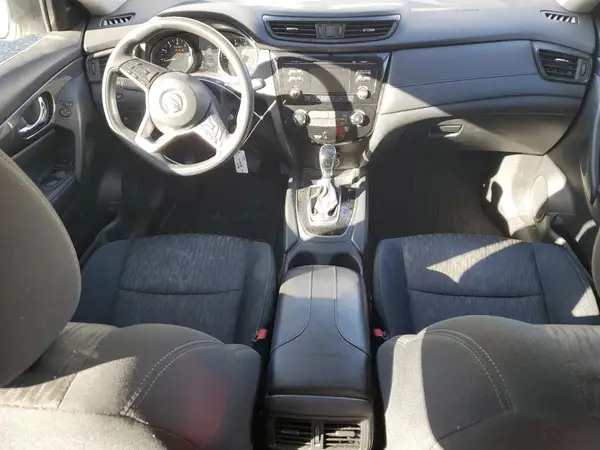 5N1AT2MT8HC867163 2017 NISSAN ROGUE - Image 8