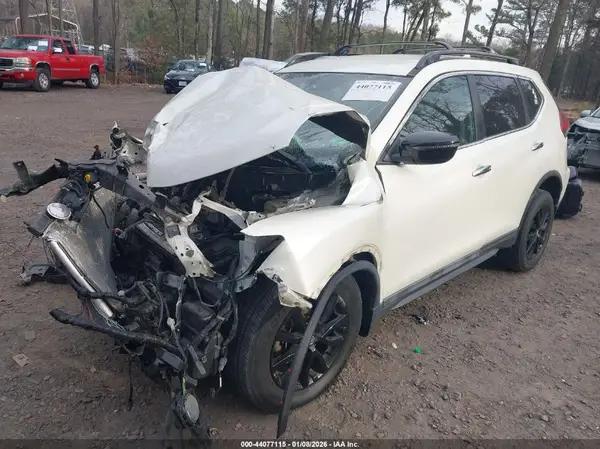 5N1AT2MT8HC872346 2017 NISSAN ROGUE - Image 2