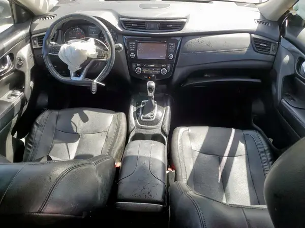 5N1AT2MT8HC874579 2017 NISSAN ROGUE - Image 8
