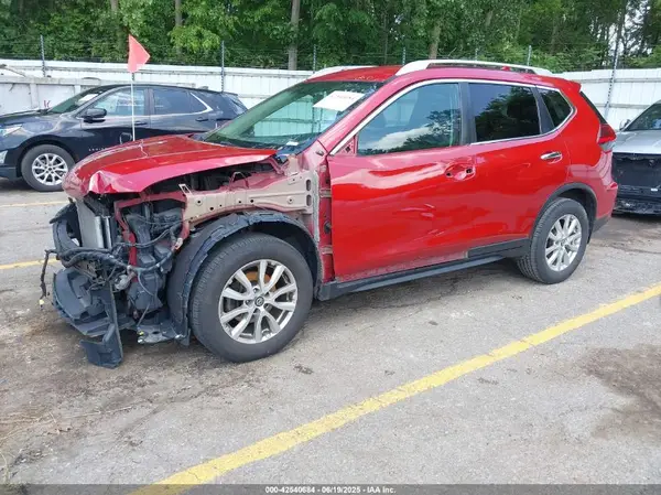 5N1AT2MT8HC875702 2017 NISSAN ROGUE - Image 2