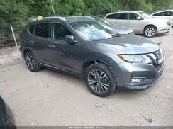 5N1AT2MT8HC881810 2017 NISSAN ROGUE