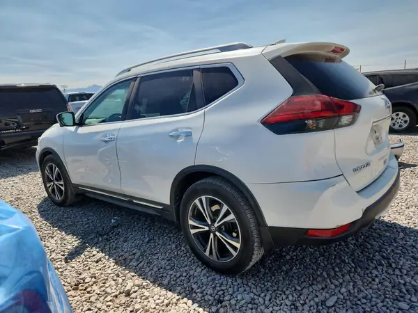 5N1AT2MT8HC883296 2017 NISSAN ROGUE - Image 2