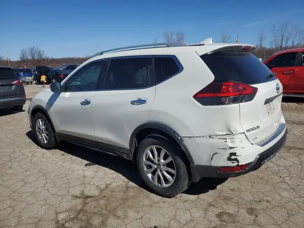 5N1AT2MT8HC889261 2017 NISSAN ROGUE - Image 2