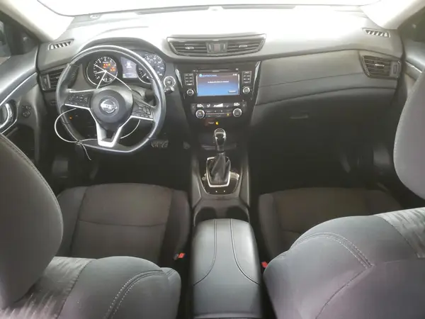 5N1AT2MT8HC890216 2017 NISSAN ROGUE - Image 8