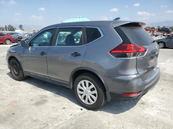 5N1AT2MT8HC890233 2017 NISSAN ROGUE - Image 2