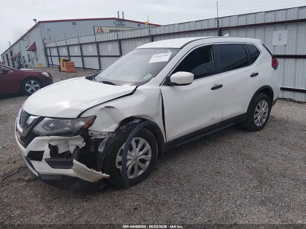 5N1AT2MT8HC892841 2017 NISSAN ROGUE - Image 2