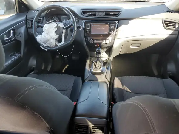 5N1AT2MT8HC895030 2017 NISSAN ROGUE - Image 8