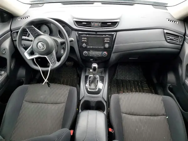 5N1AT2MT8HC895450 2017 NISSAN ROGUE - Image 8