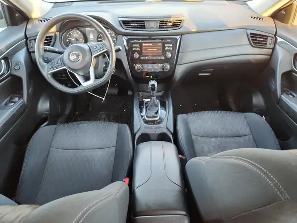 5N1AT2MT8HC896615 2017 NISSAN ROGUE - Image 8