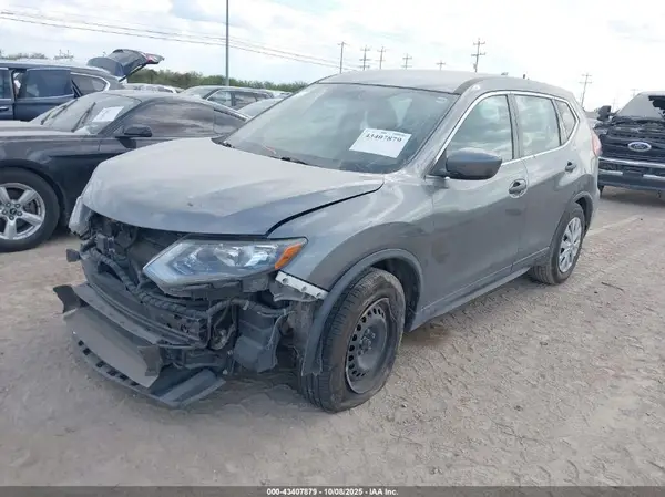 5N1AT2MT8JC701120 2018 NISSAN ROGUE - Image 2