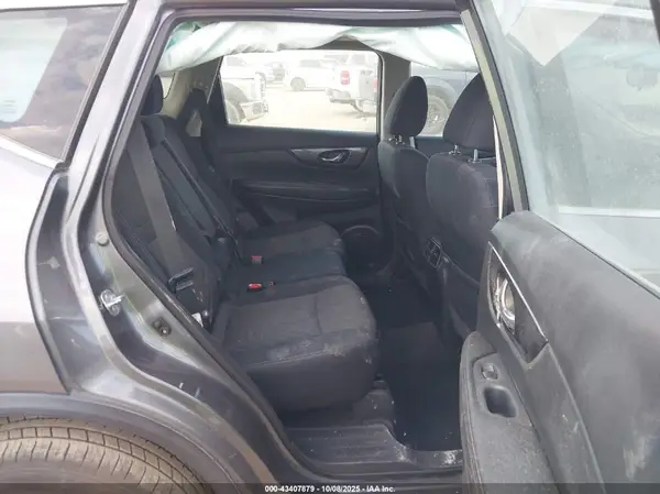 5N1AT2MT8JC701120 2018 NISSAN ROGUE - Image 8