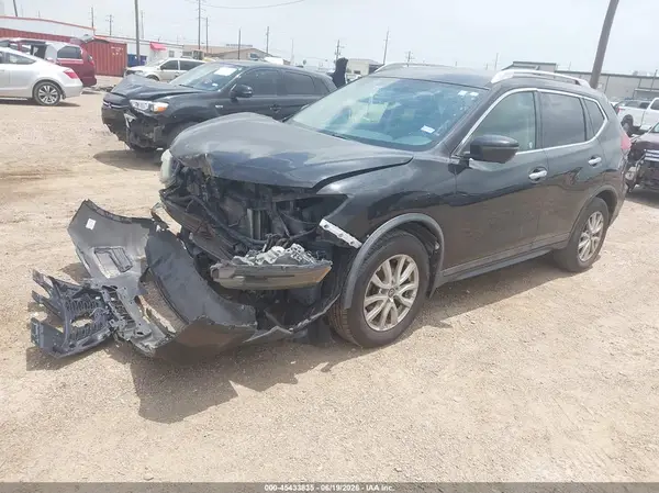 5N1AT2MT8JC704163 2018 NISSAN ROGUE - Image 2